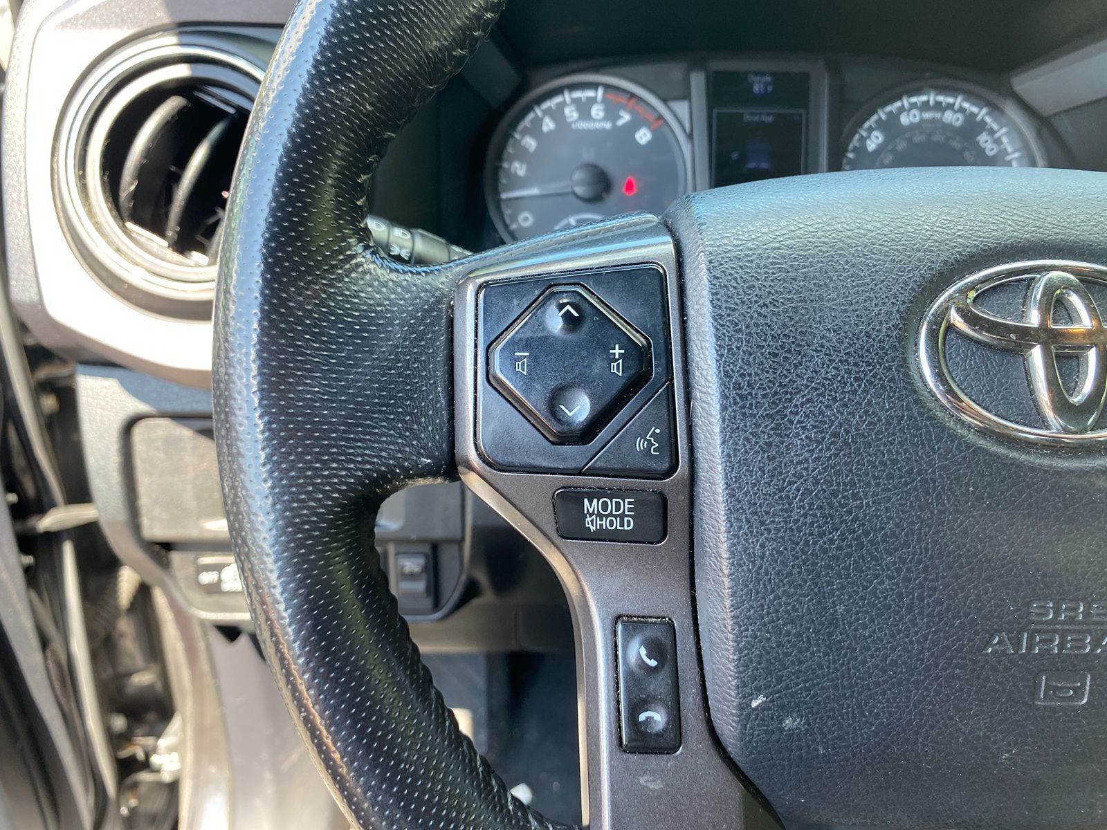 2018 Toyota Tacoma SR Double Cab V6 4x4 photo 14