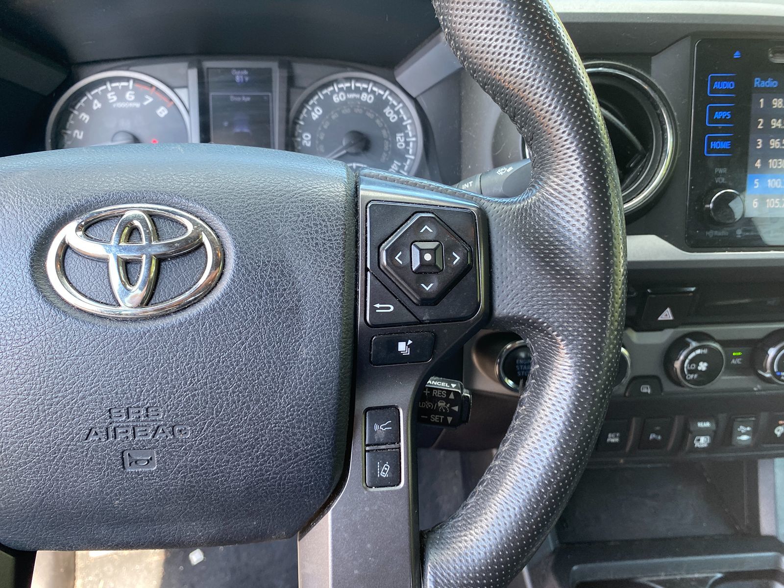2018 Toyota Tacoma SR Double Cab V6 4x4 photo 15