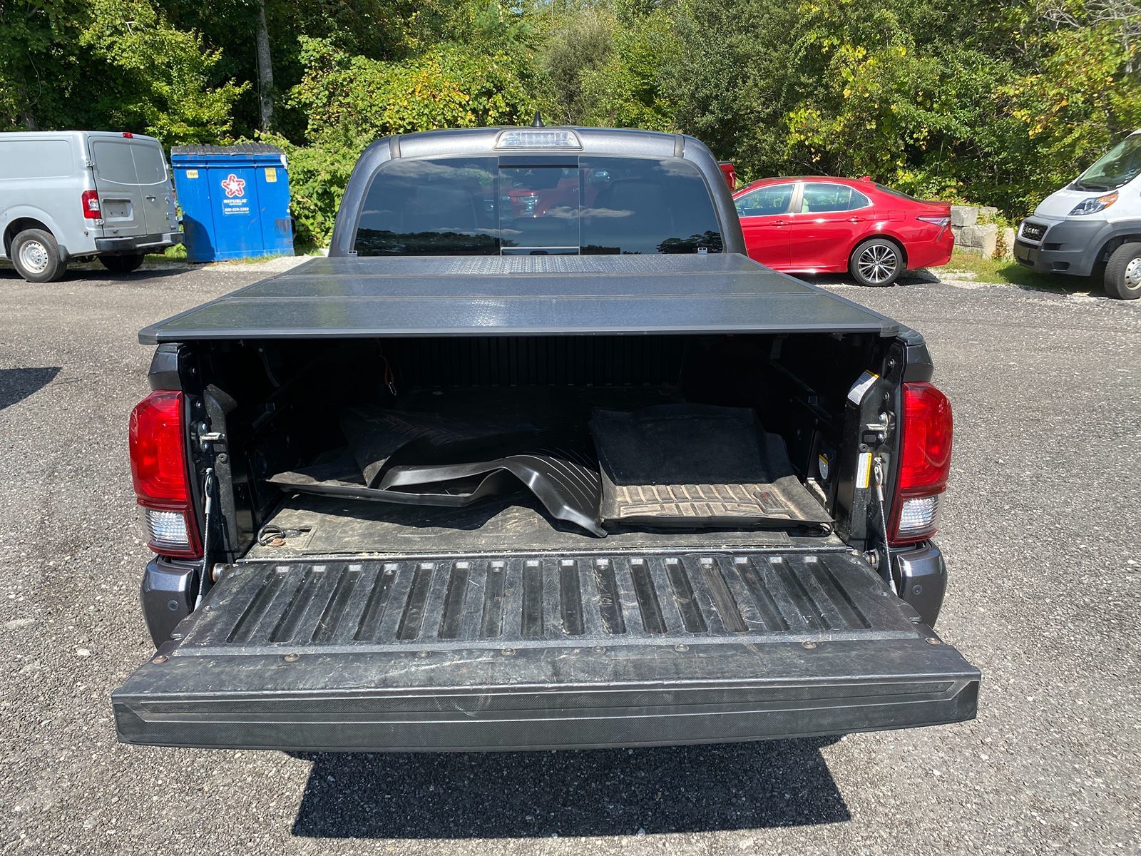 2018 Toyota Tacoma SR Double Cab V6 4x4 photo 22