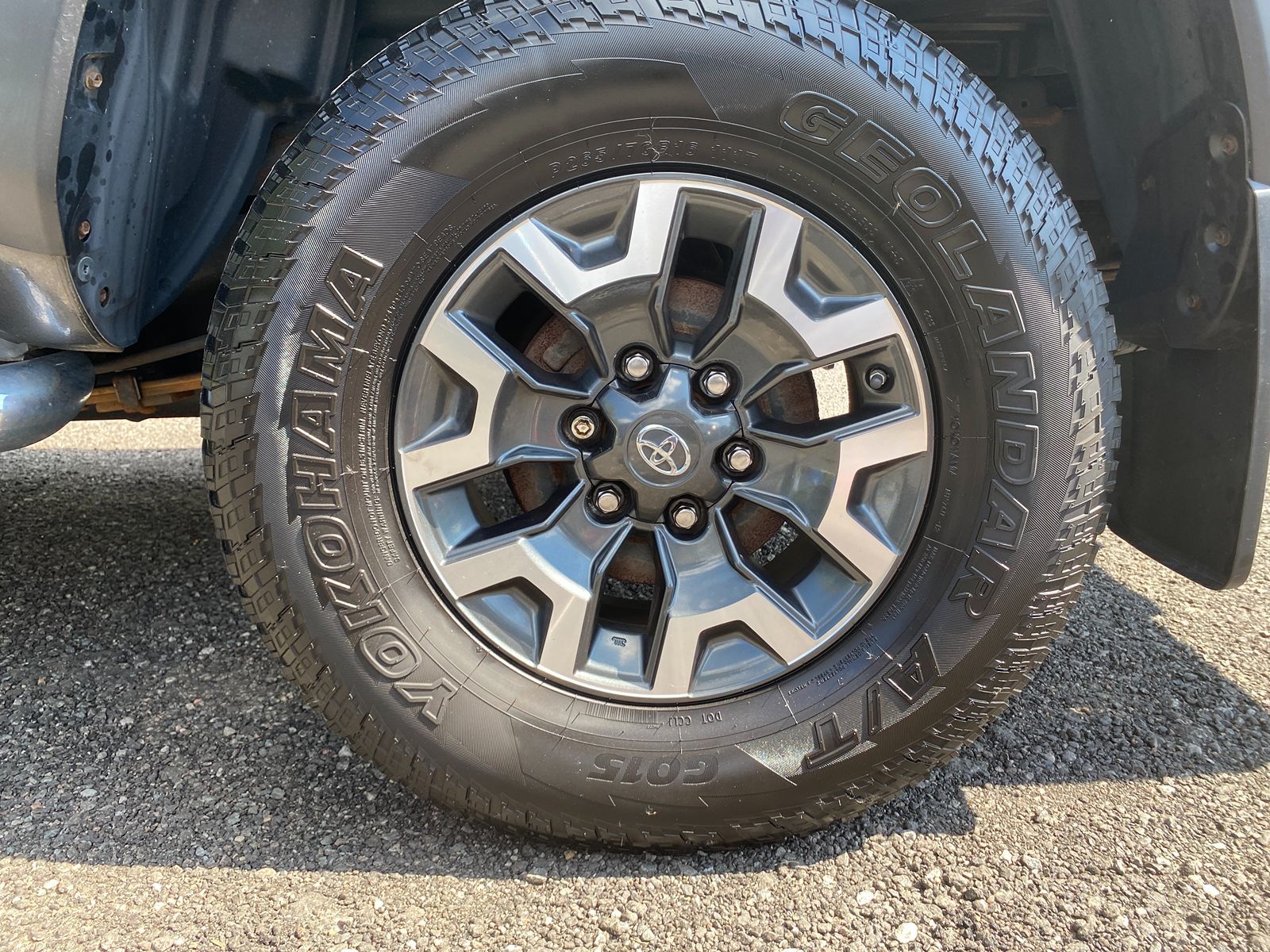 2018 Toyota Tacoma SR Double Cab V6 4x4 photo 28
