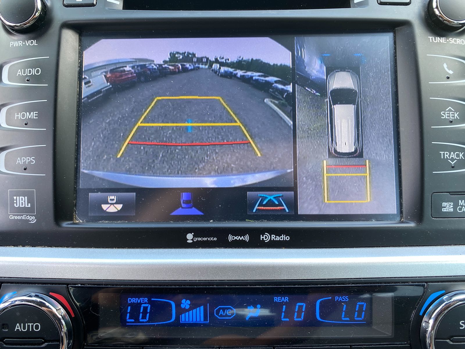 2019 Toyota Highlander Hybrid Limited photo 15