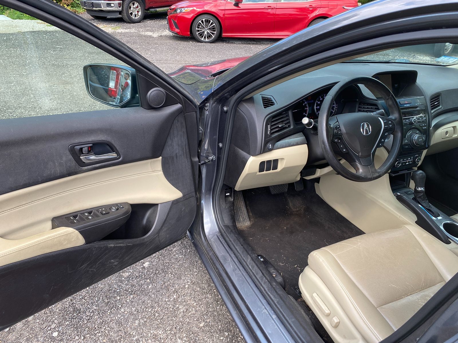 Sold 2013 Acura ILX Tech Pkg in Westport