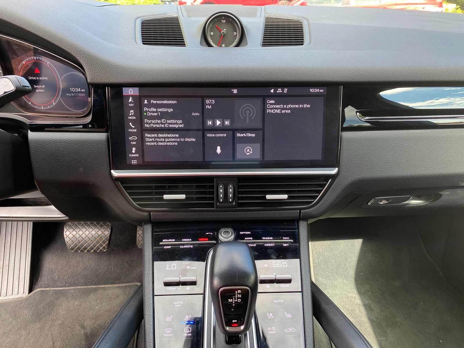 2019 Porsche Cayenne photo 17