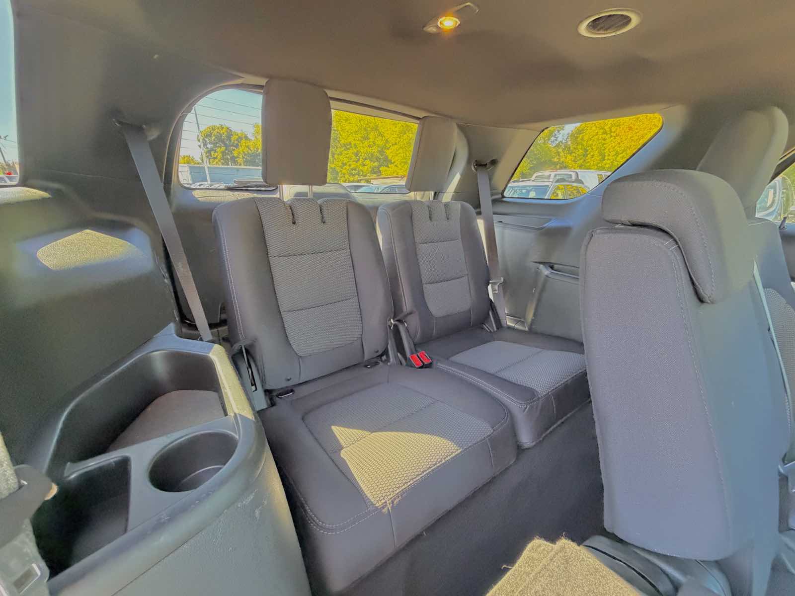 2019 Ford Explorer XLT photo 16