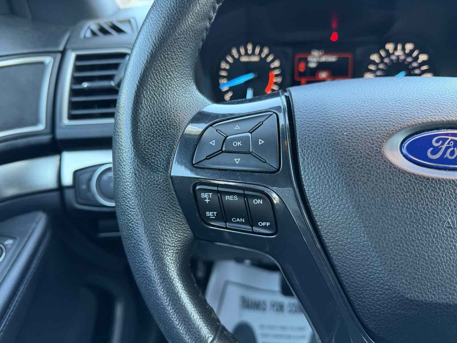 2019 Ford Explorer XLT photo 21