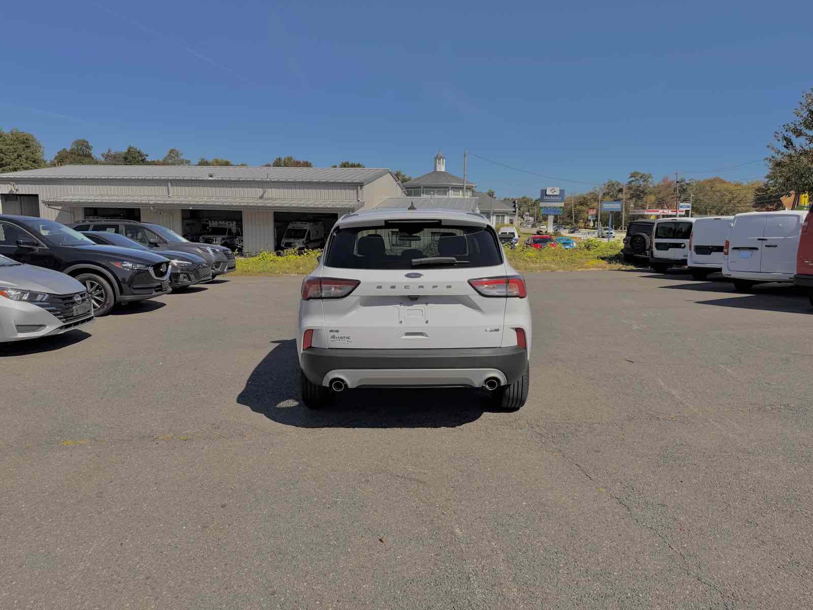 2021 Ford Escape SE Hybrid photo 2