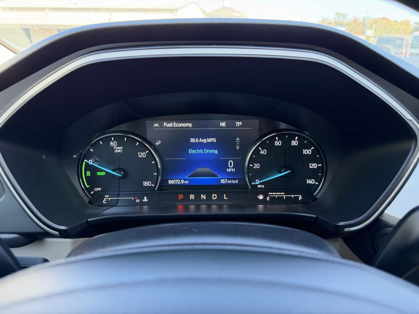 2021 Ford Escape SE Hybrid photo 17