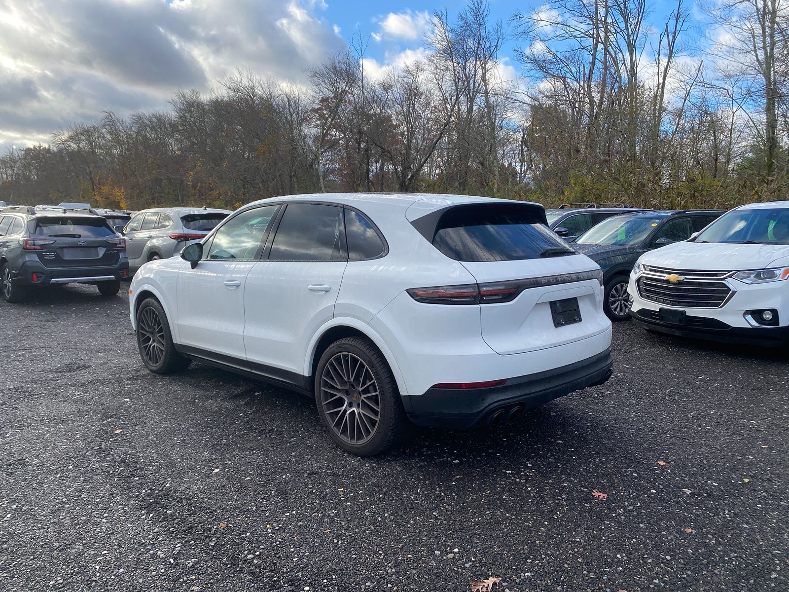 2020 Porsche Cayenne S photo 3