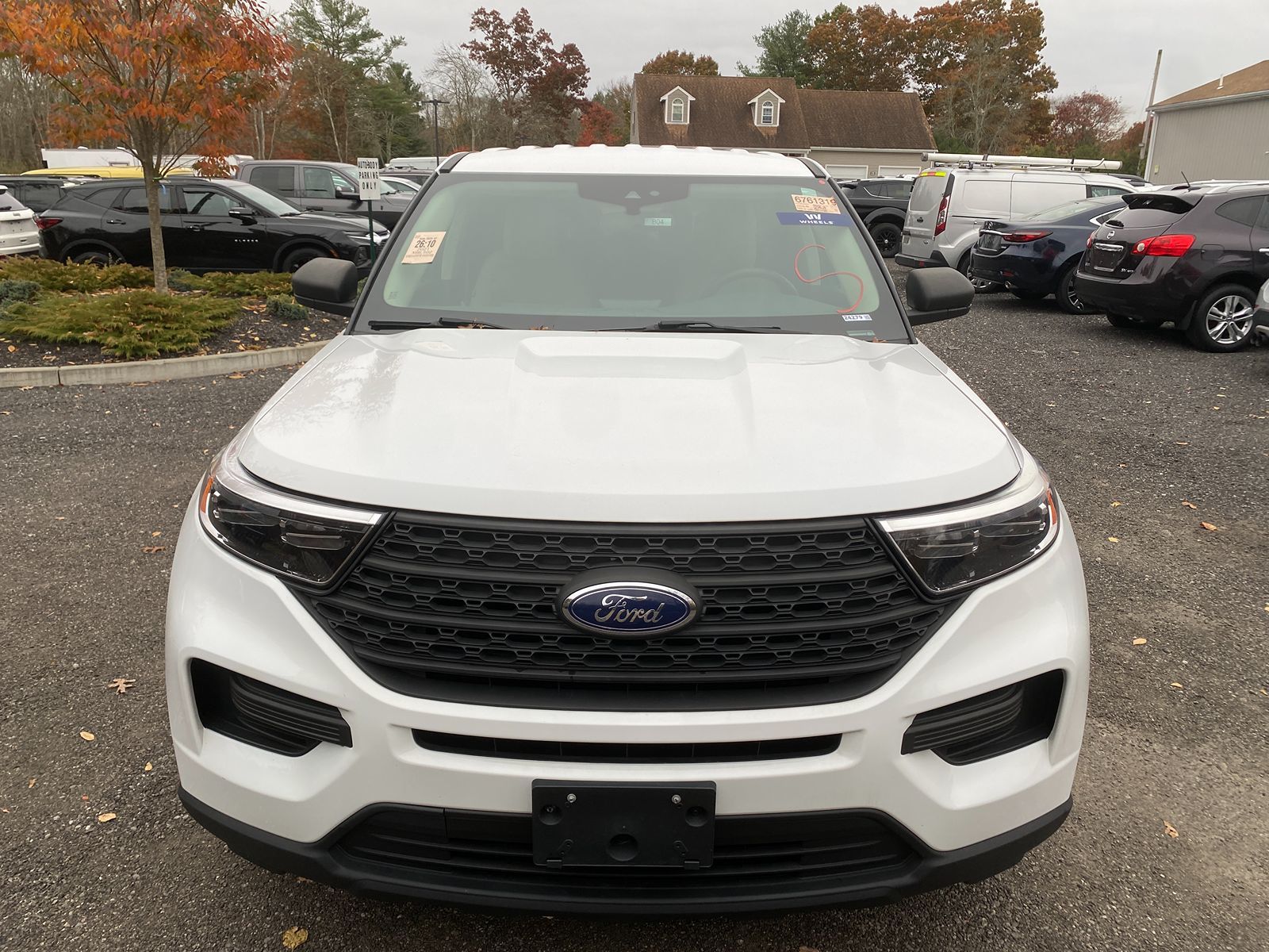 2021 Ford Explorer Base photo 3