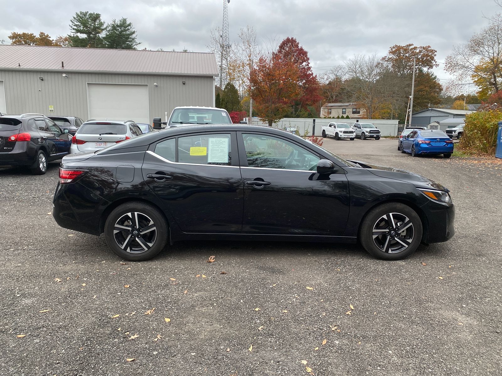 2024 Nissan Sentra SV photo 3