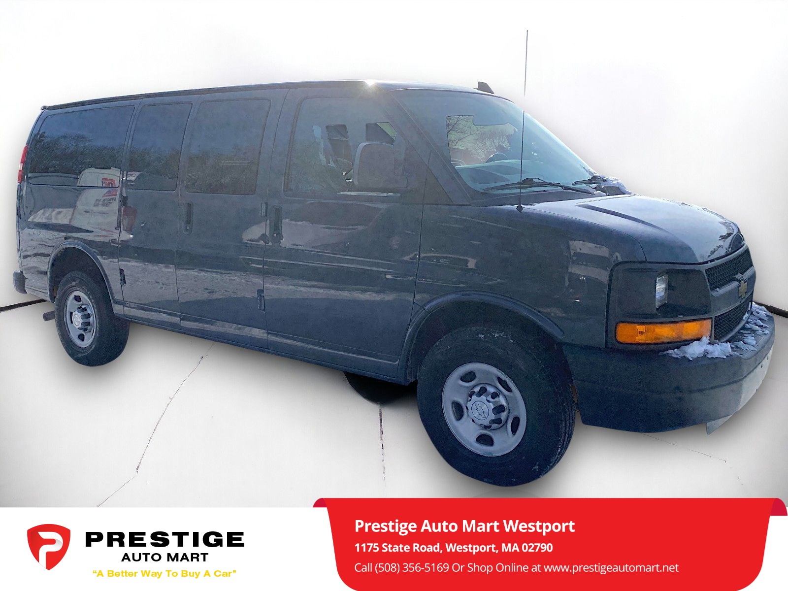 2016 Chevrolet Express 2500 LS's photo