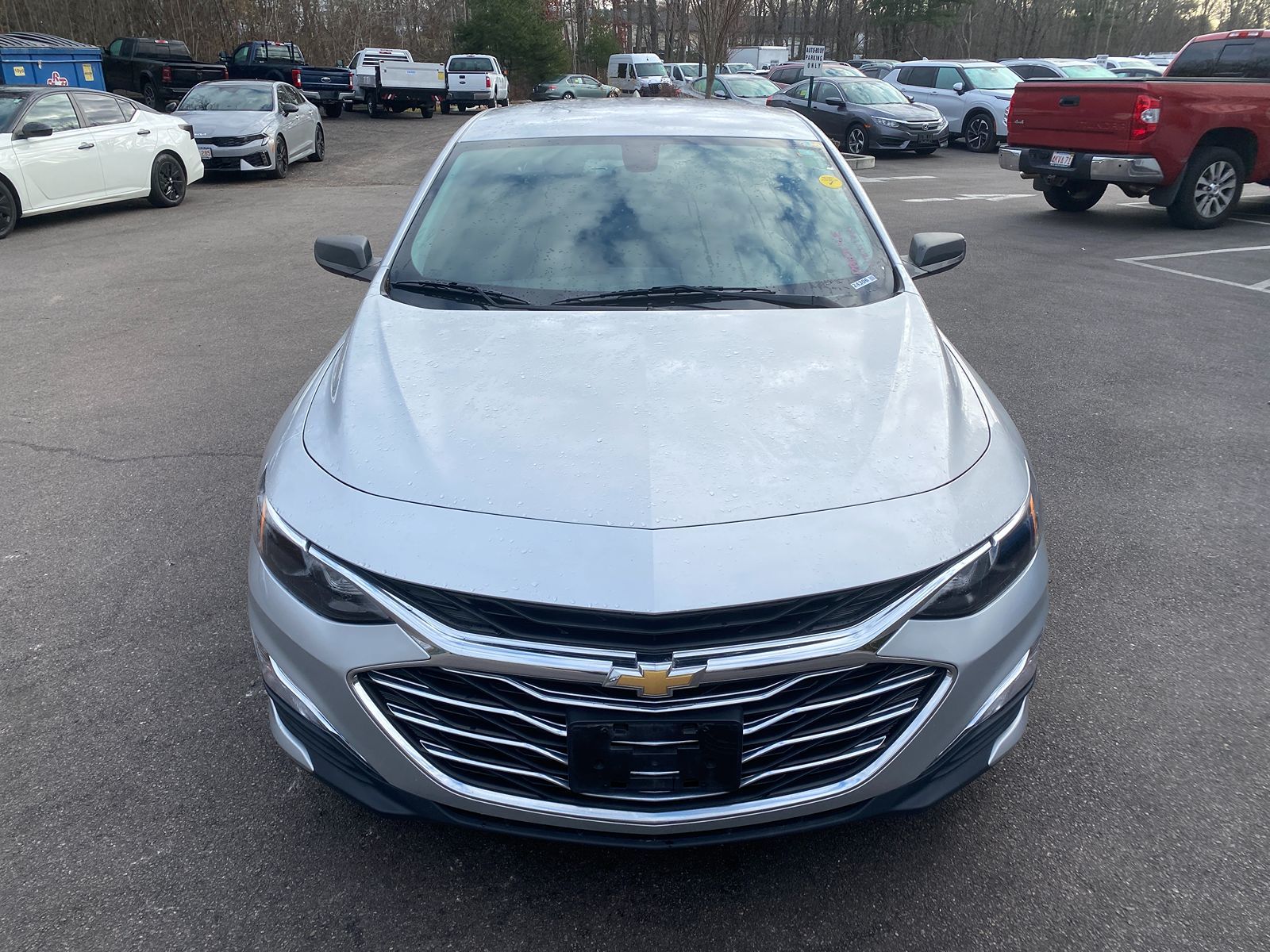 2020 Chevrolet Malibu LS photo 2