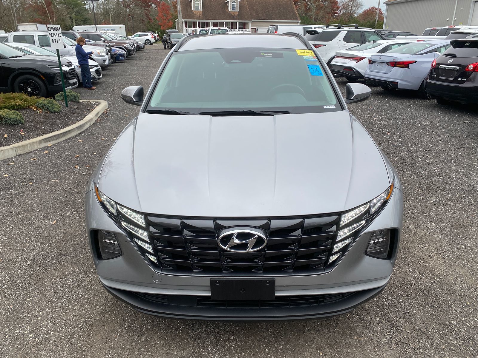 2024 Hyundai Tucson Hybrid Blue photo 2