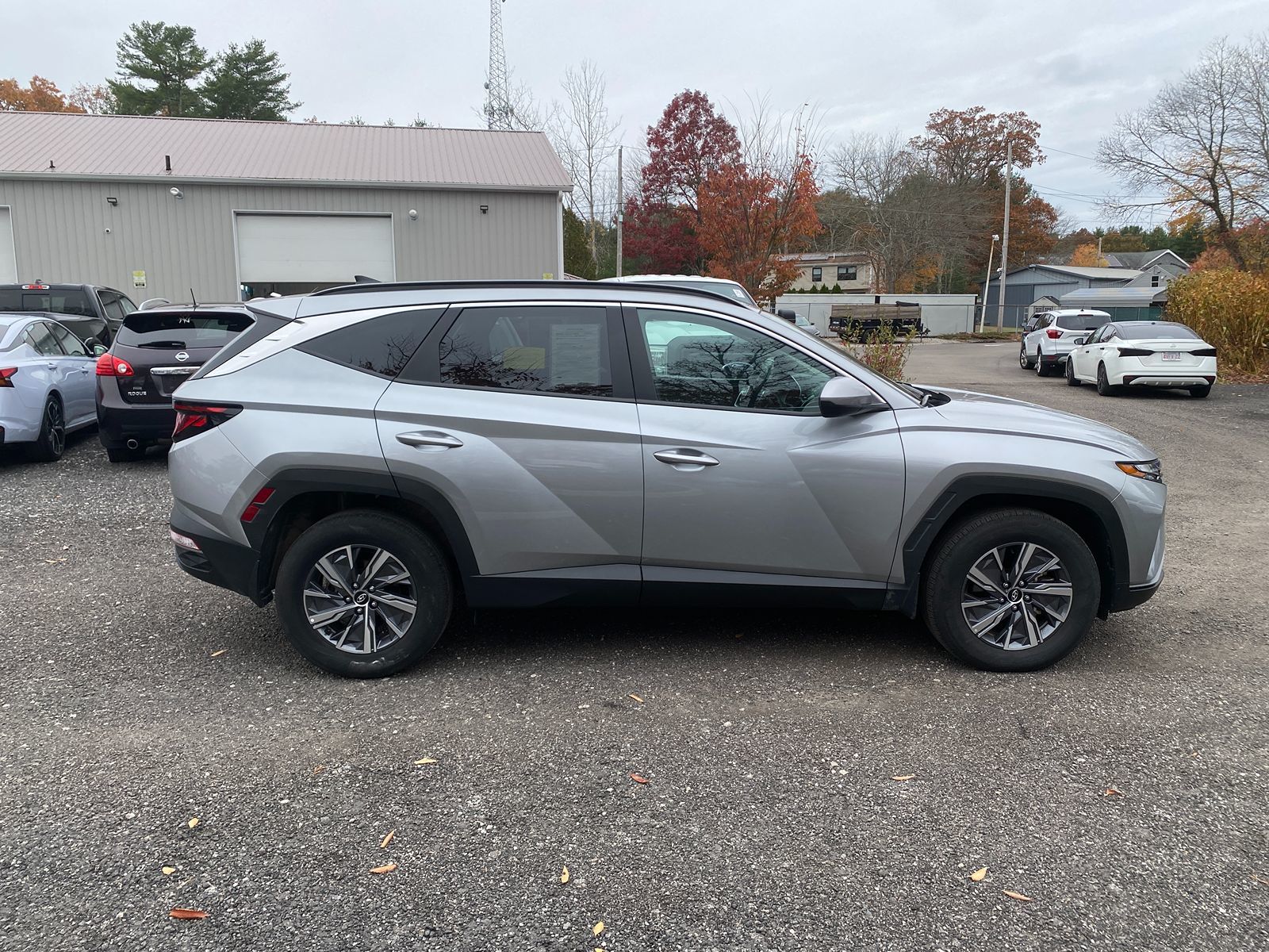 2024 Hyundai Tucson Hybrid Blue photo 3
