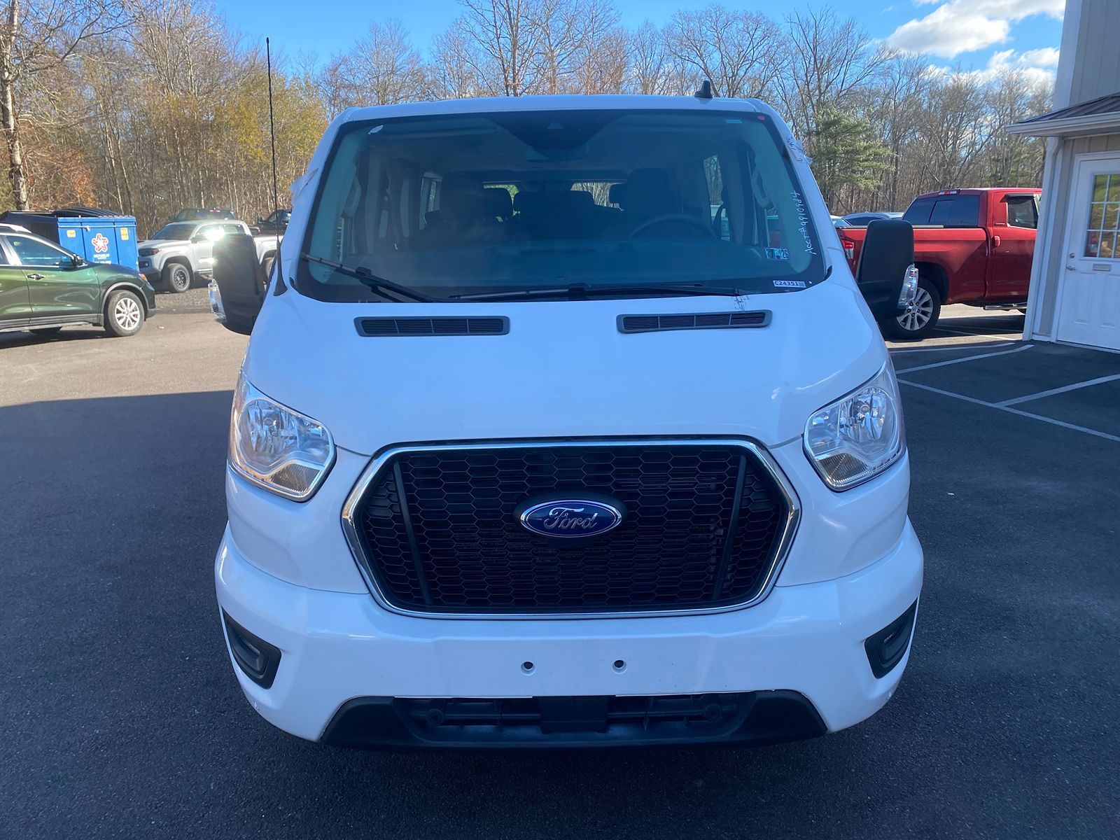 2021 Ford Transit Passenger XLT photo 3