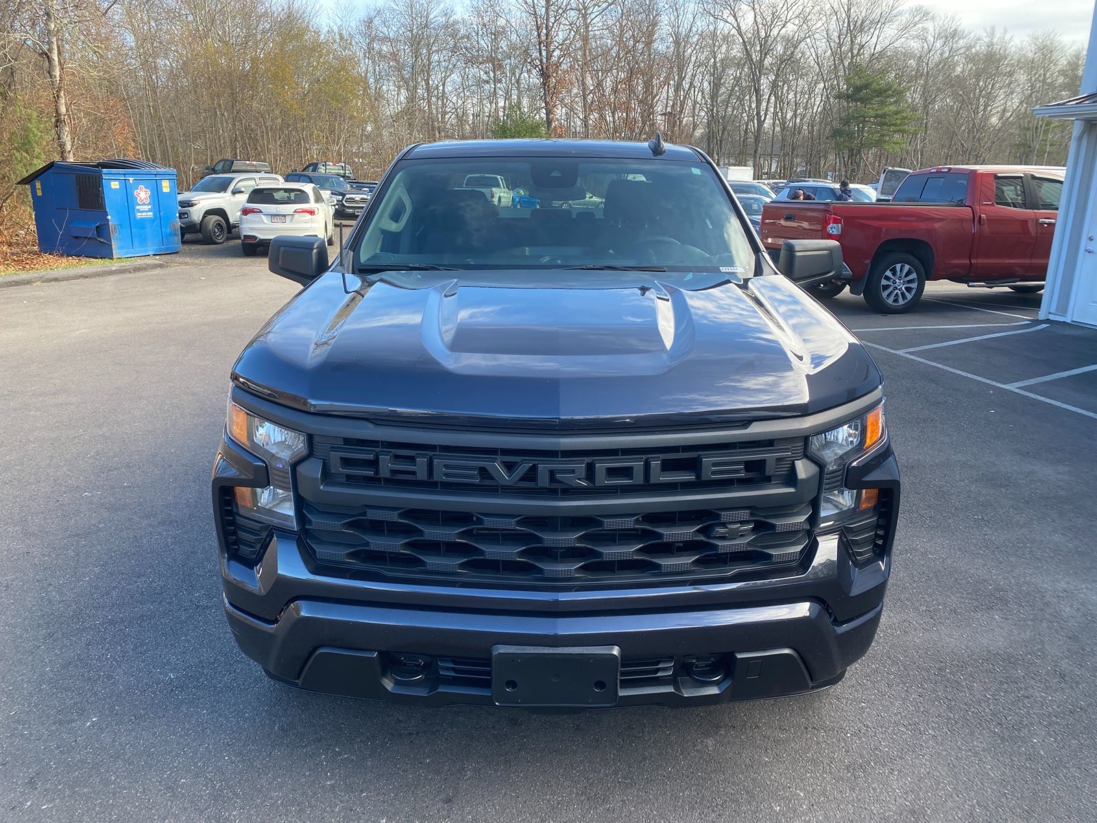 2023 Chevrolet Silverado 1500 Custom photo 3