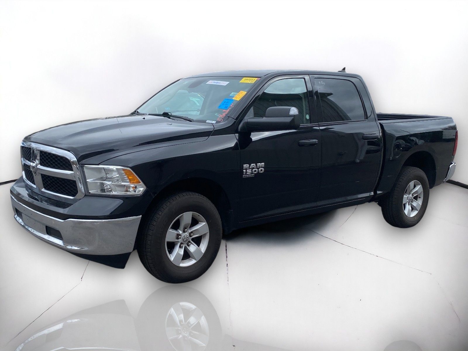 2023 Ram 1500 Classic SLT photo 2