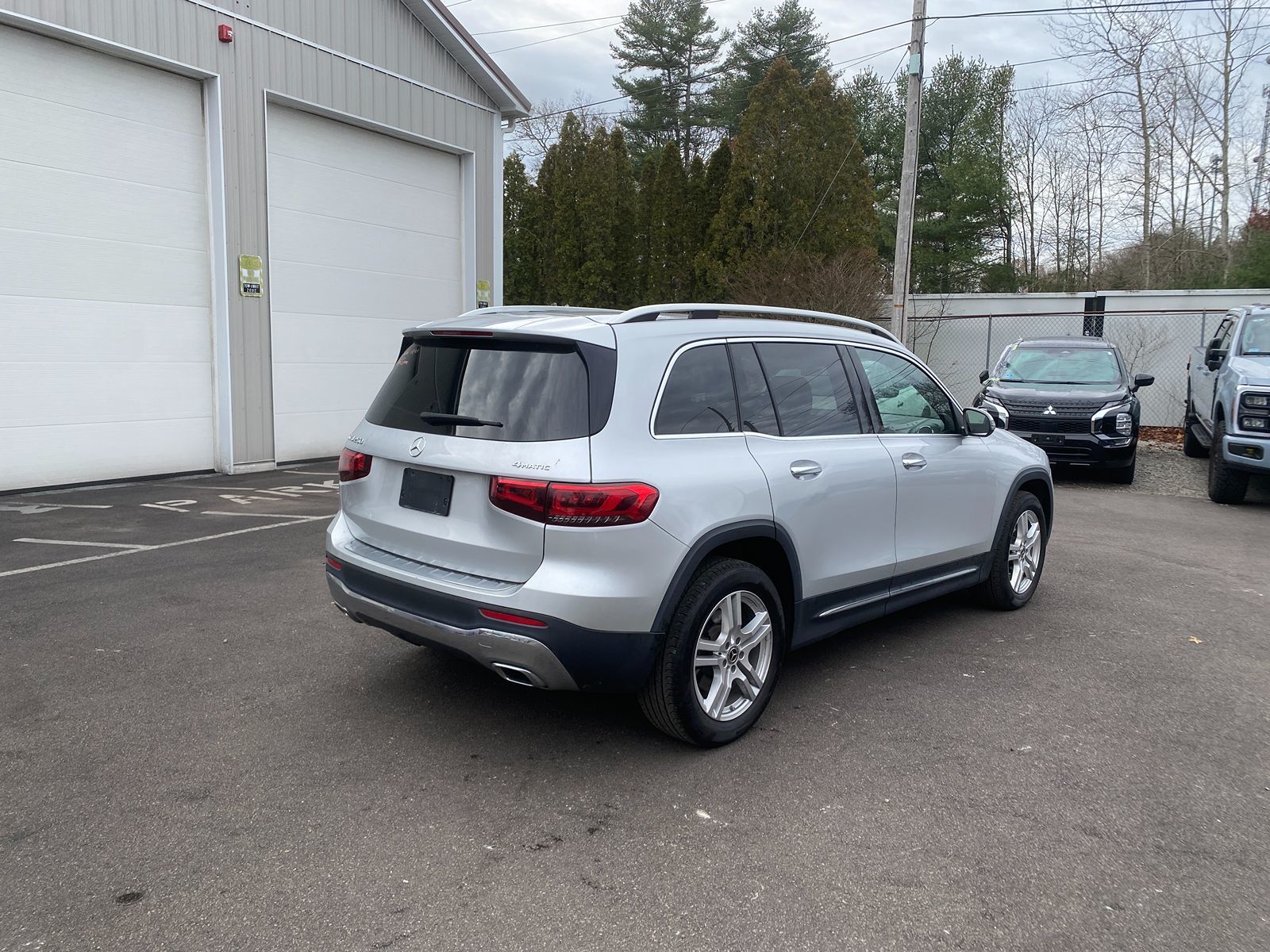 2020 Mercedes Benz GLB 250 4MATIC photo 4