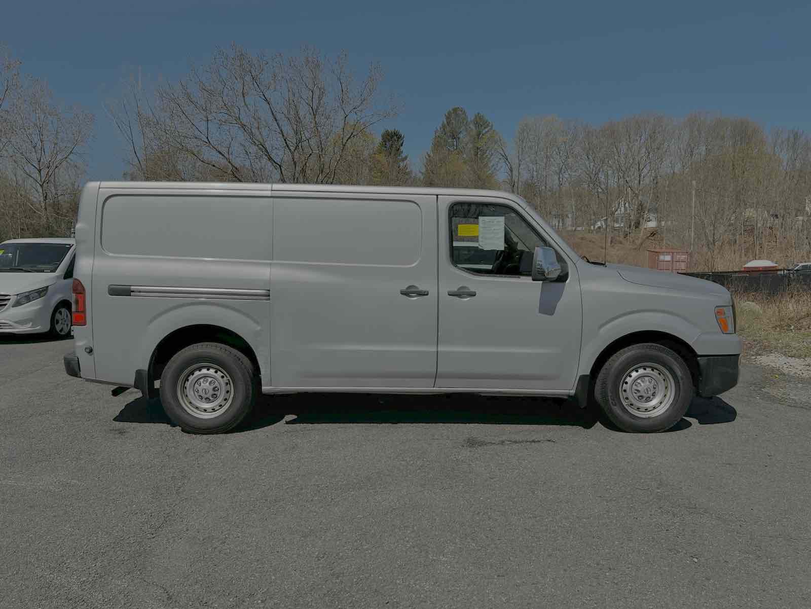 2016 Nissan NV Cargo S - Photo 8