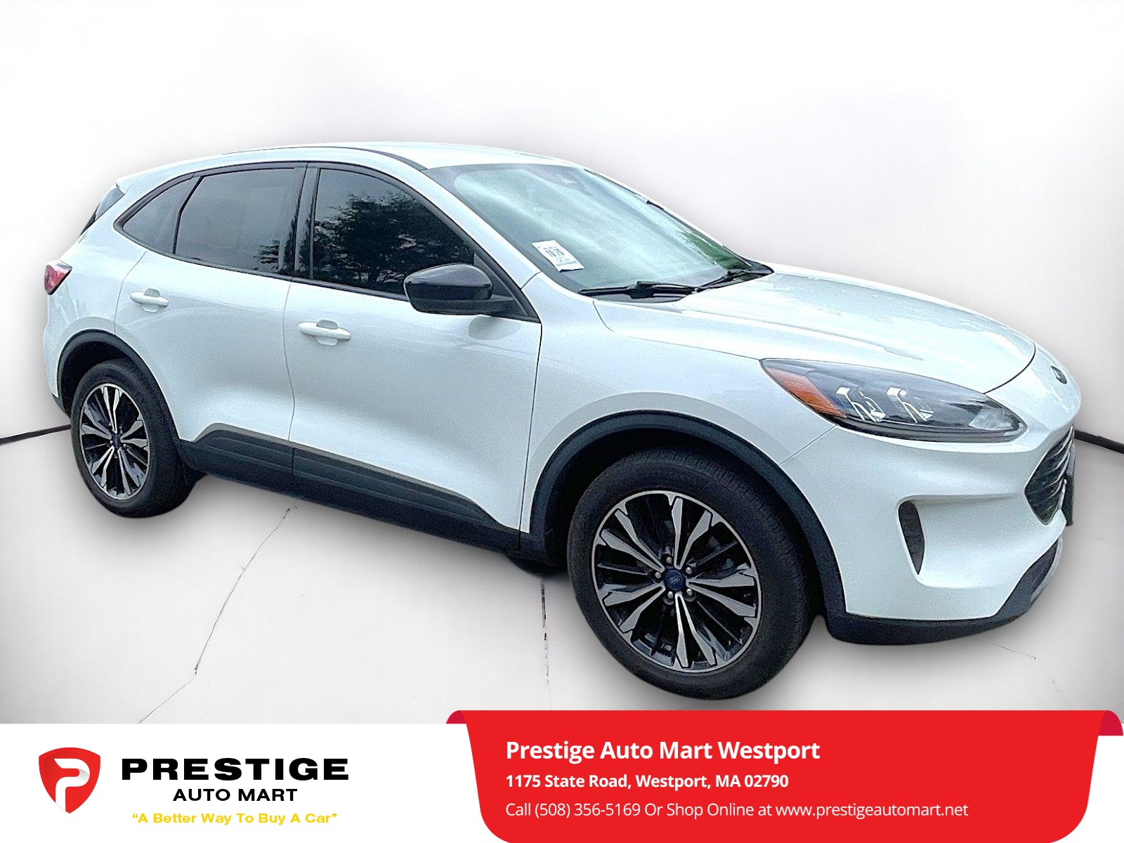 Used 2022 Ford Escape SE with VIN 1FMCU9G62NUB18479 for sale in Westport, MA