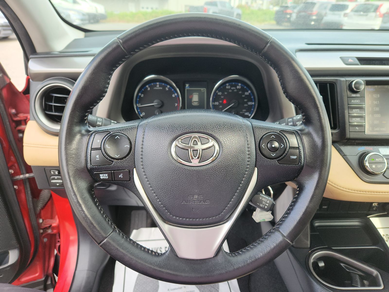 2016 Toyota RAV4 XLE 17