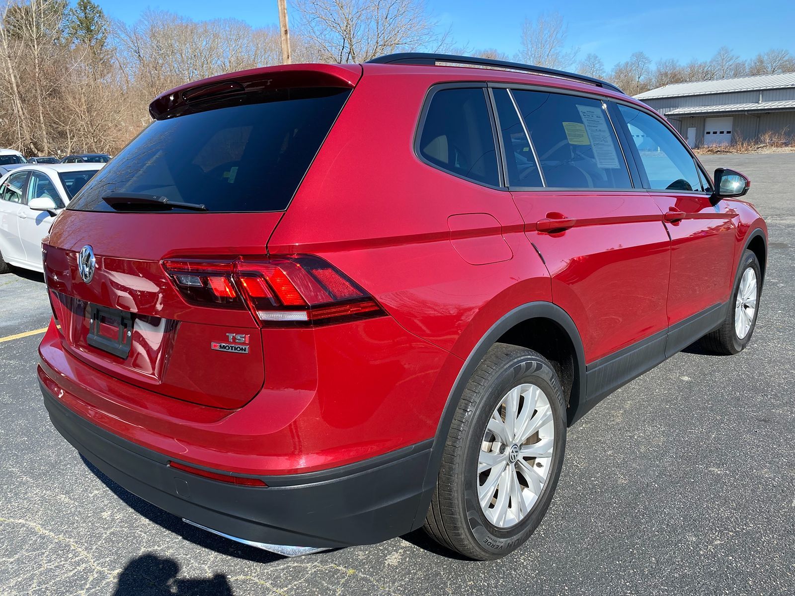 2018 Volkswagen Tiguan S 3