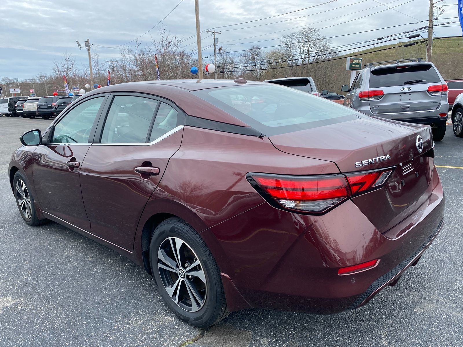 2021 Nissan Sentra SV 4