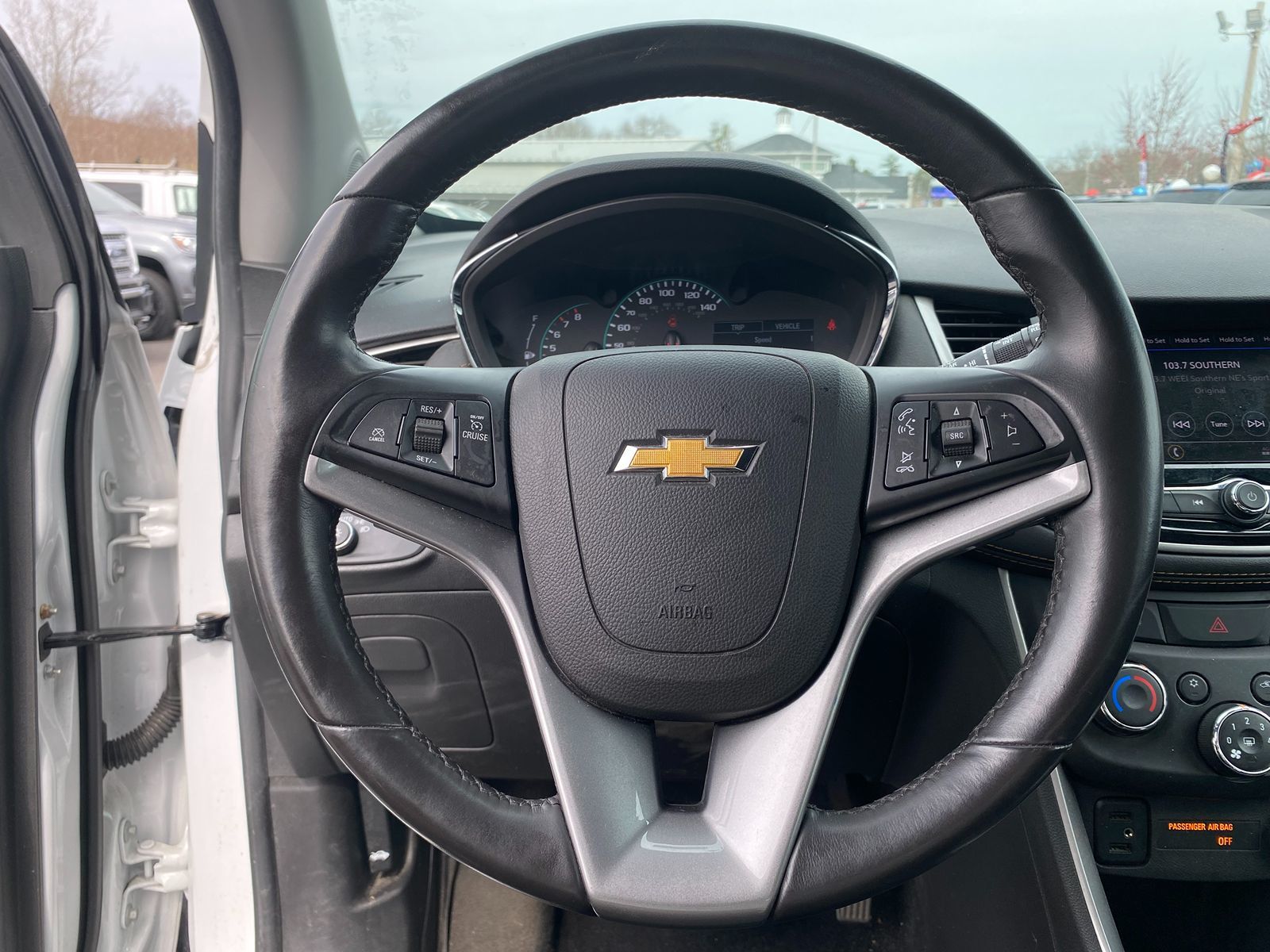 2021 Chevrolet Trax LT 13