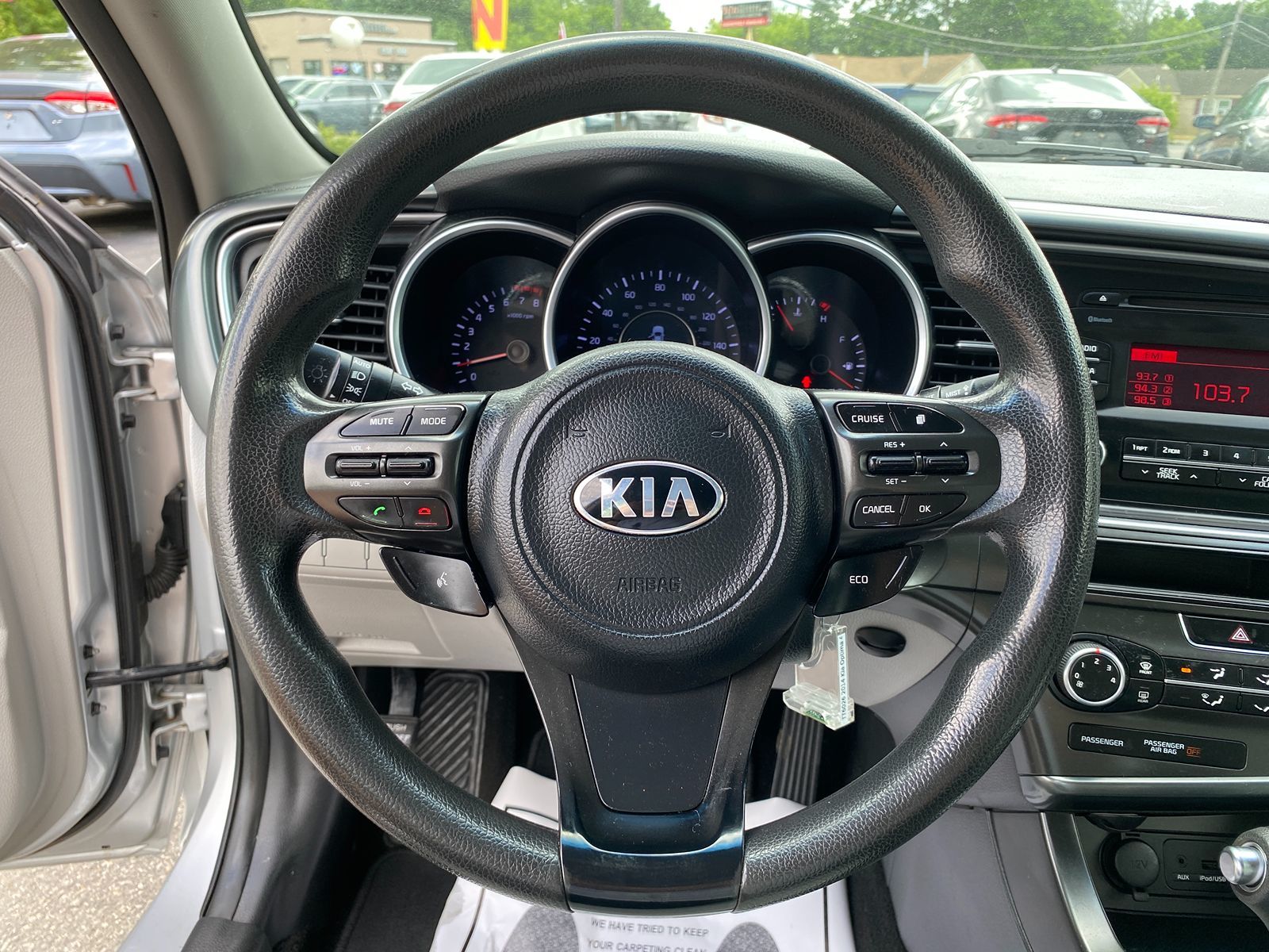 2014 Kia Optima LX 10