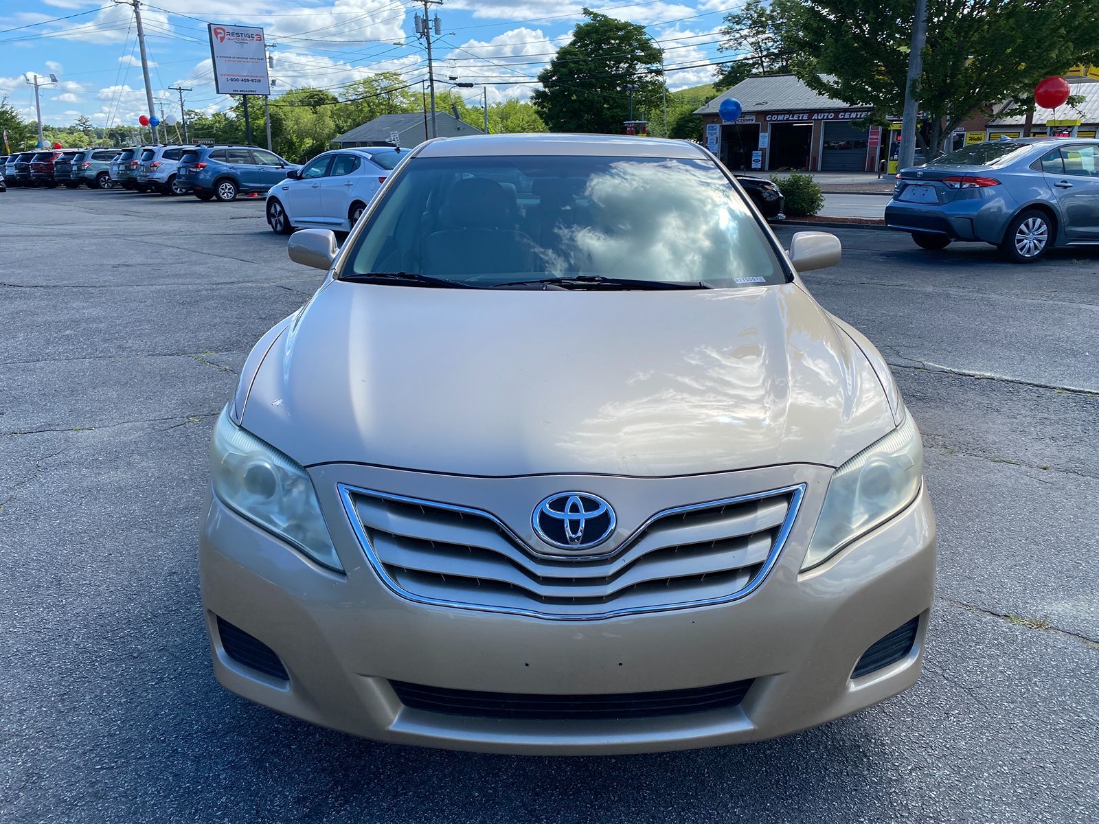 2010 Toyota Camry LE 6