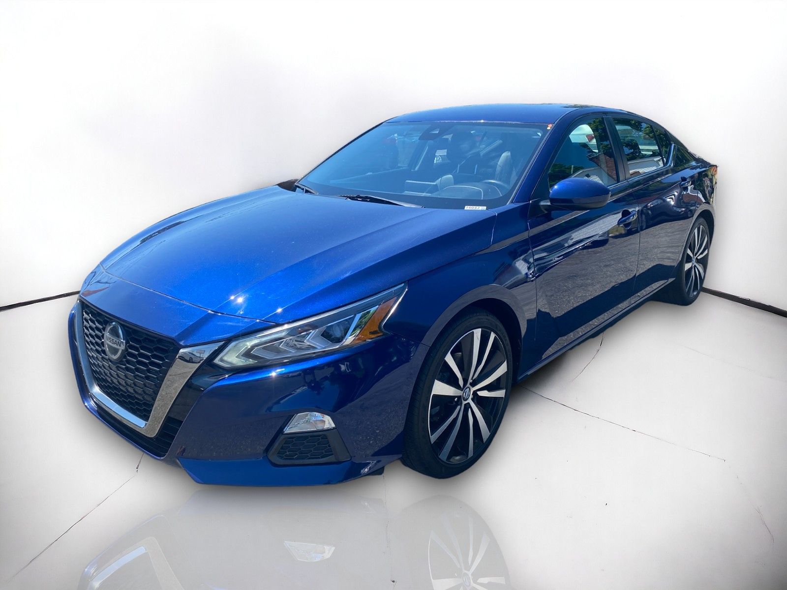 2020 Nissan Altima 2.5 SR 2