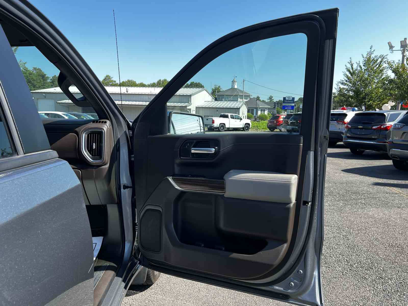 2021 Chevrolet Silverado 1500 LT 29