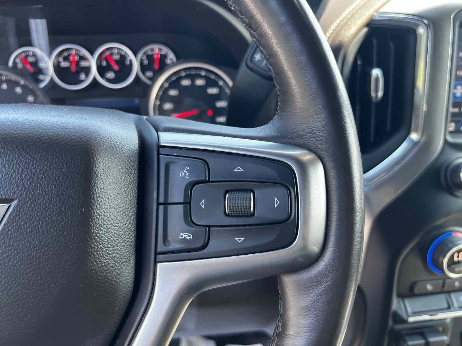 2021 Chevrolet Silverado 1500 LT 16