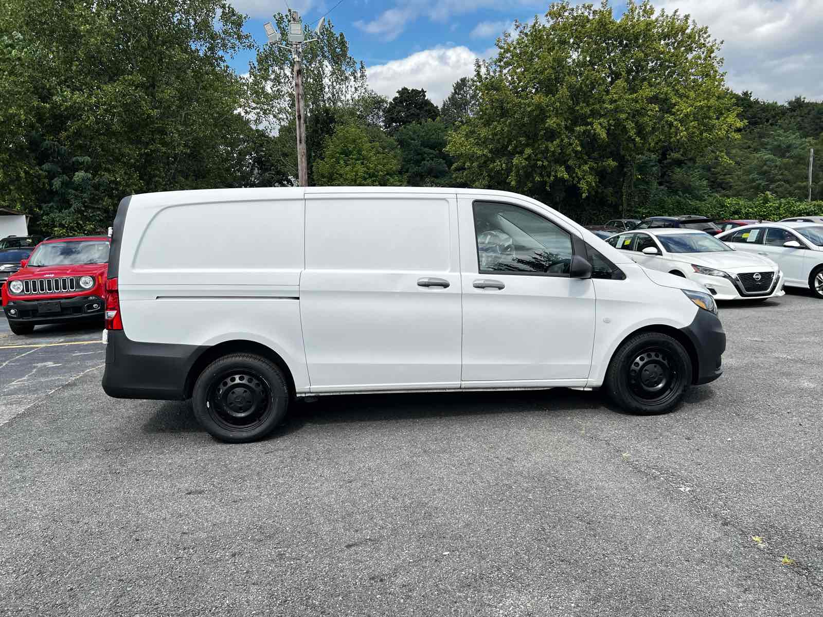 2017 Mercedes-Benz MCA2 Standard Roof 126" Wheelbase 8