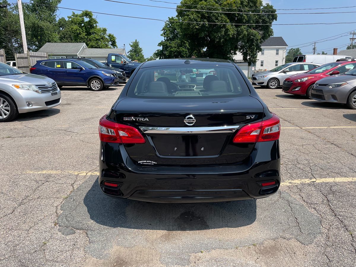 2019 Nissan Sentra SV 9