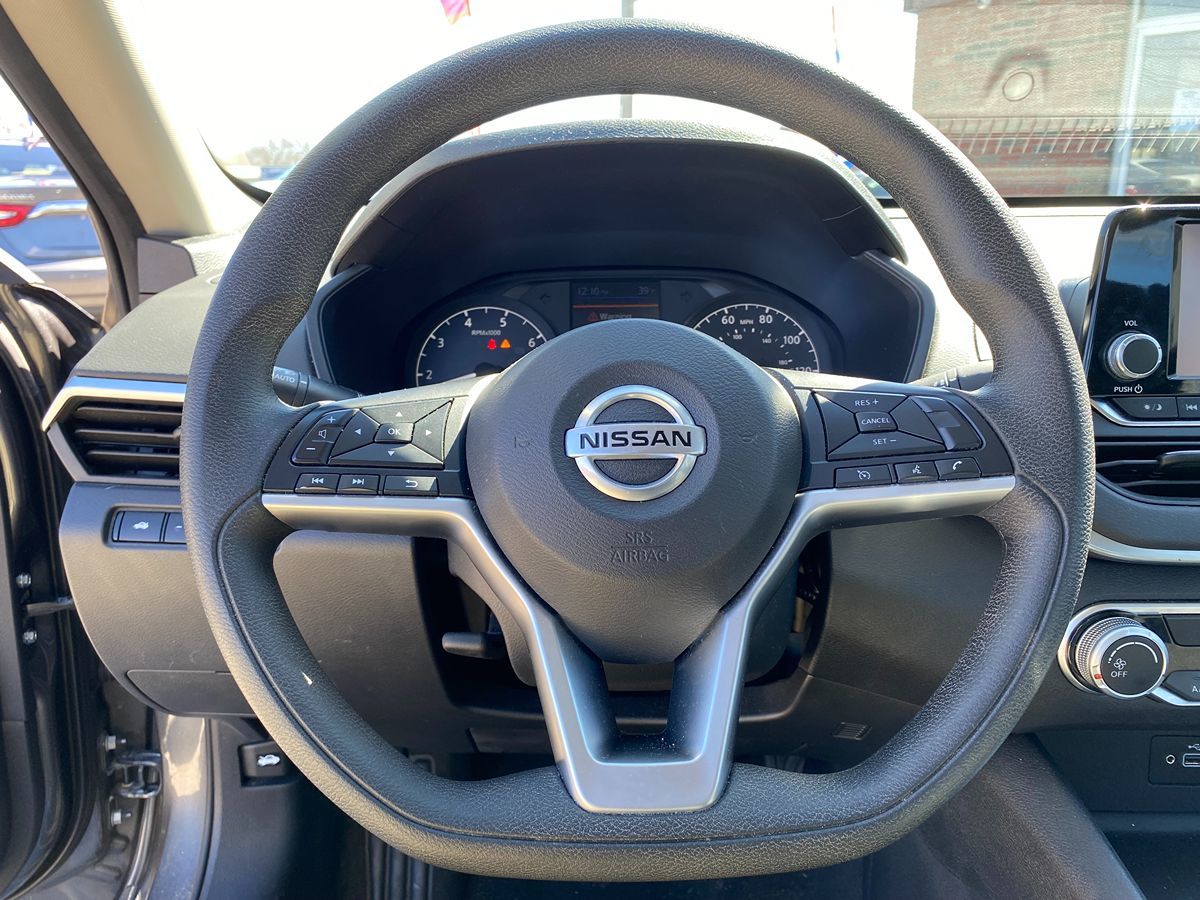 2022 Nissan Altima 2.5 S 25