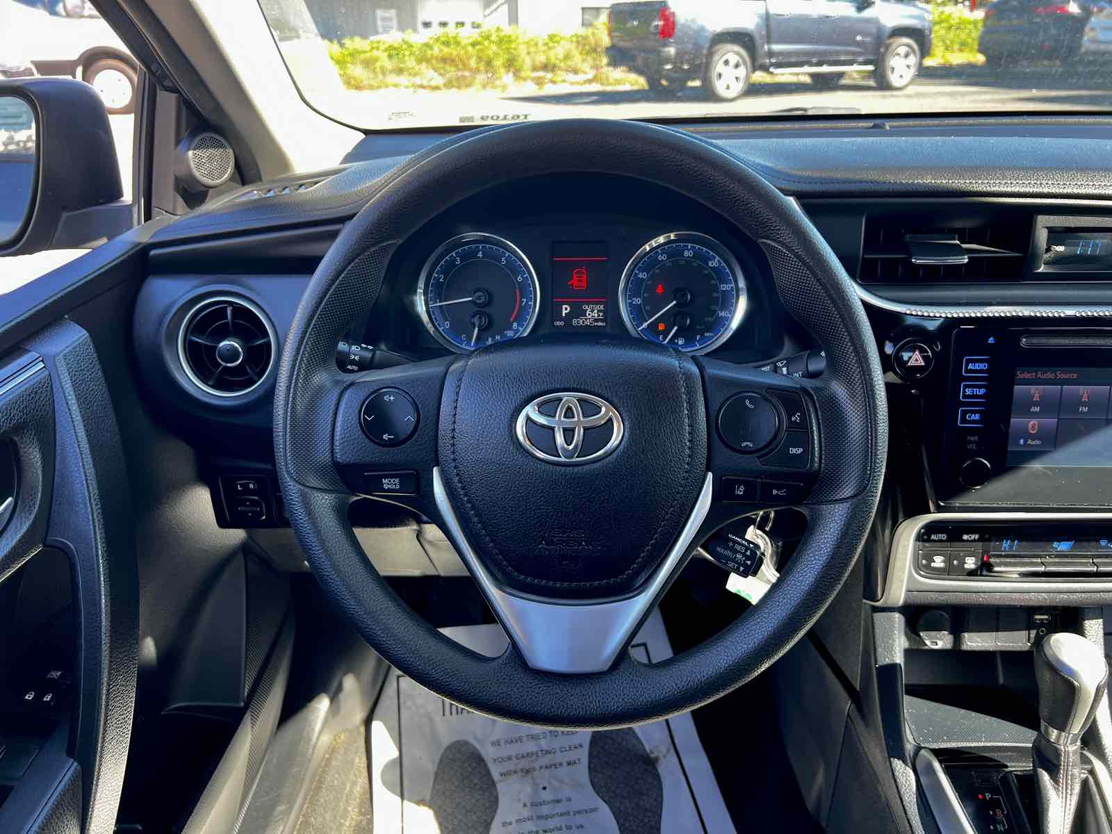 2017 Toyota Corolla LE 27