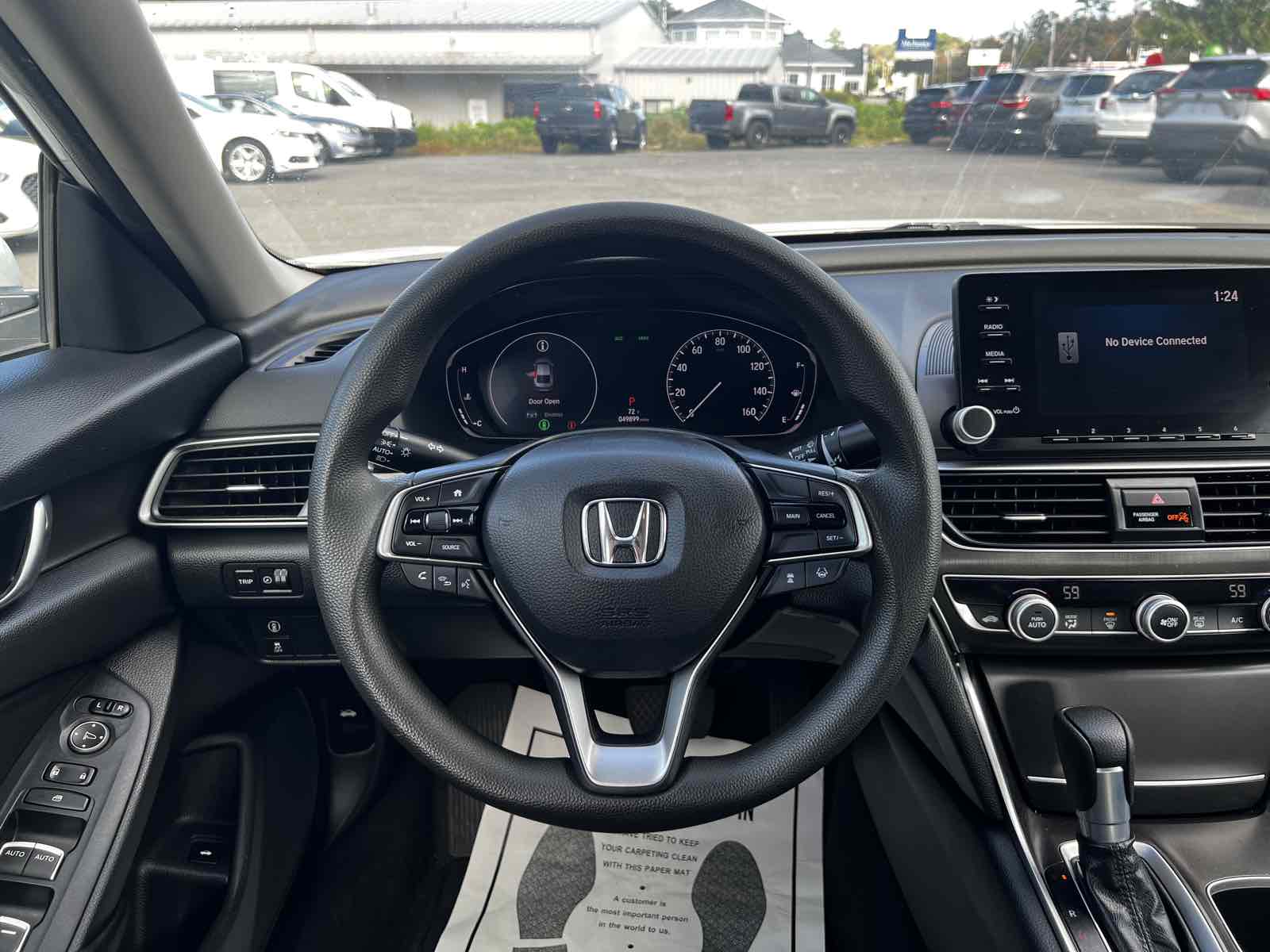 2018 Honda Accord Sedan LX 1.5T 28