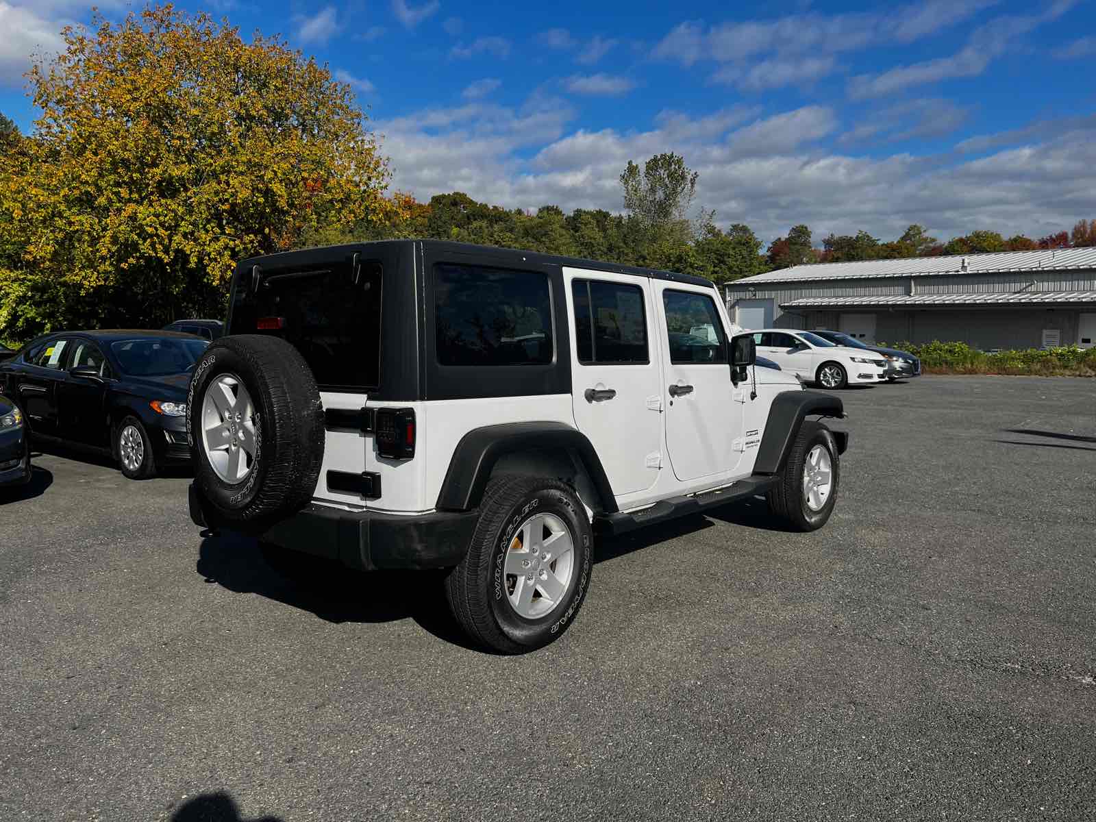 2017 Jeep Wrangler Unlimited Sport 7