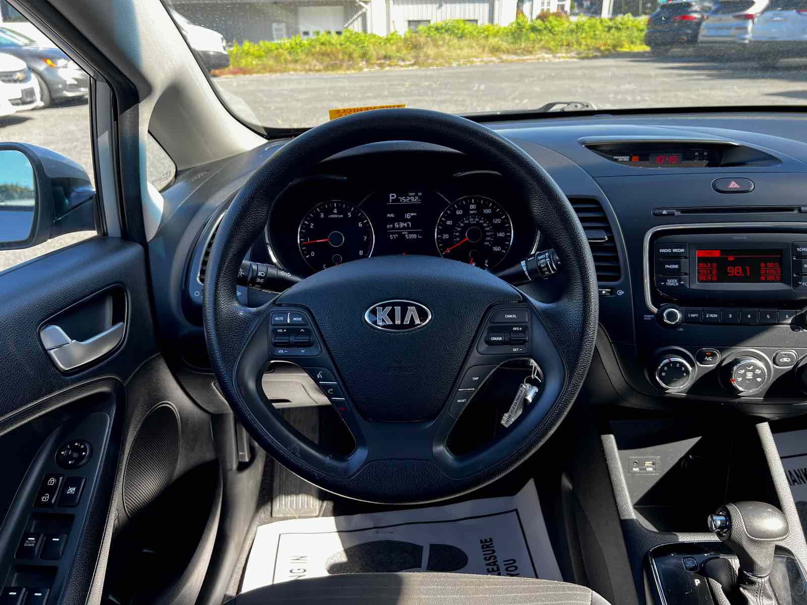 2018 Kia Forte LX 27