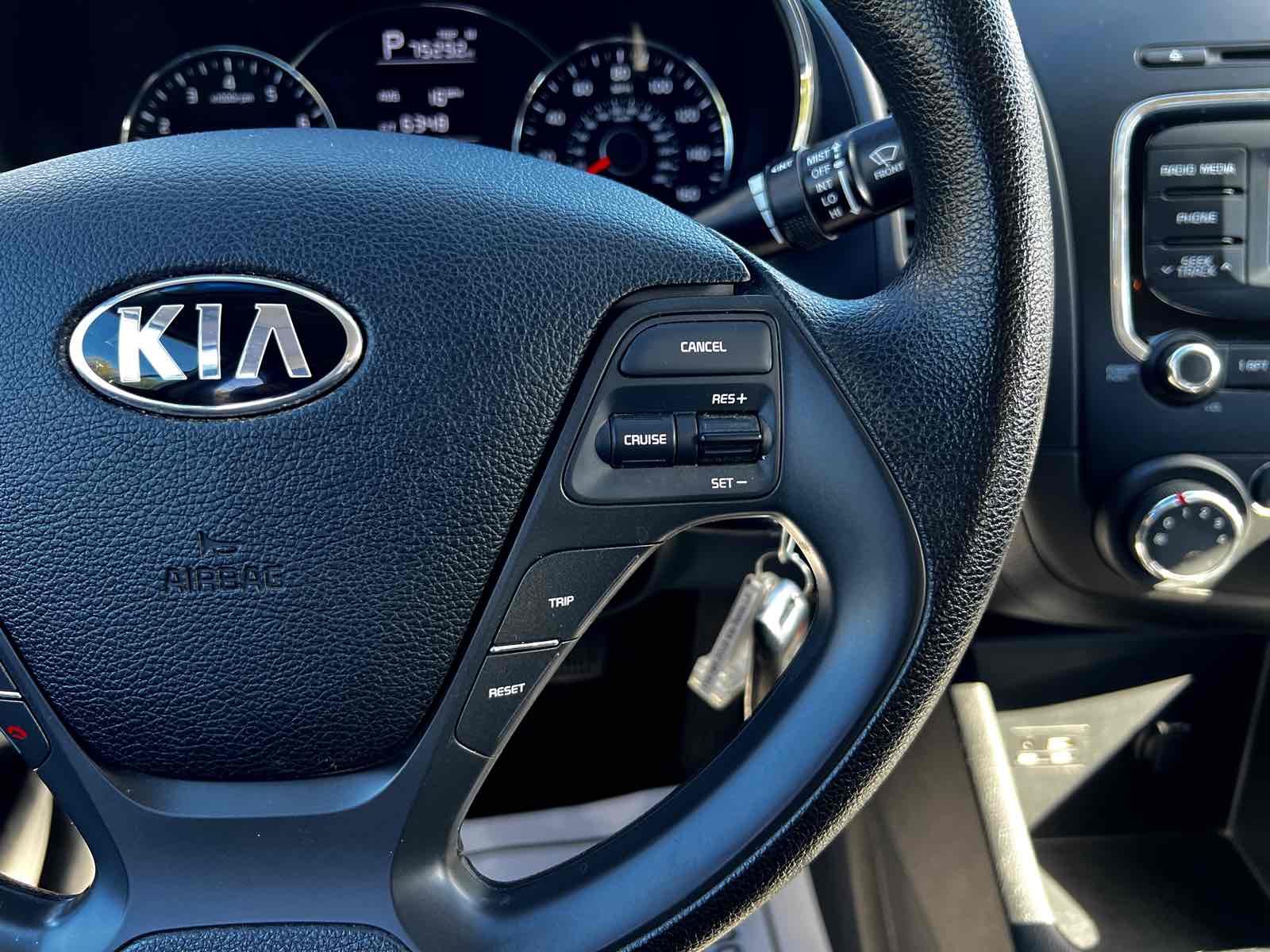 2018 Kia Forte LX 29