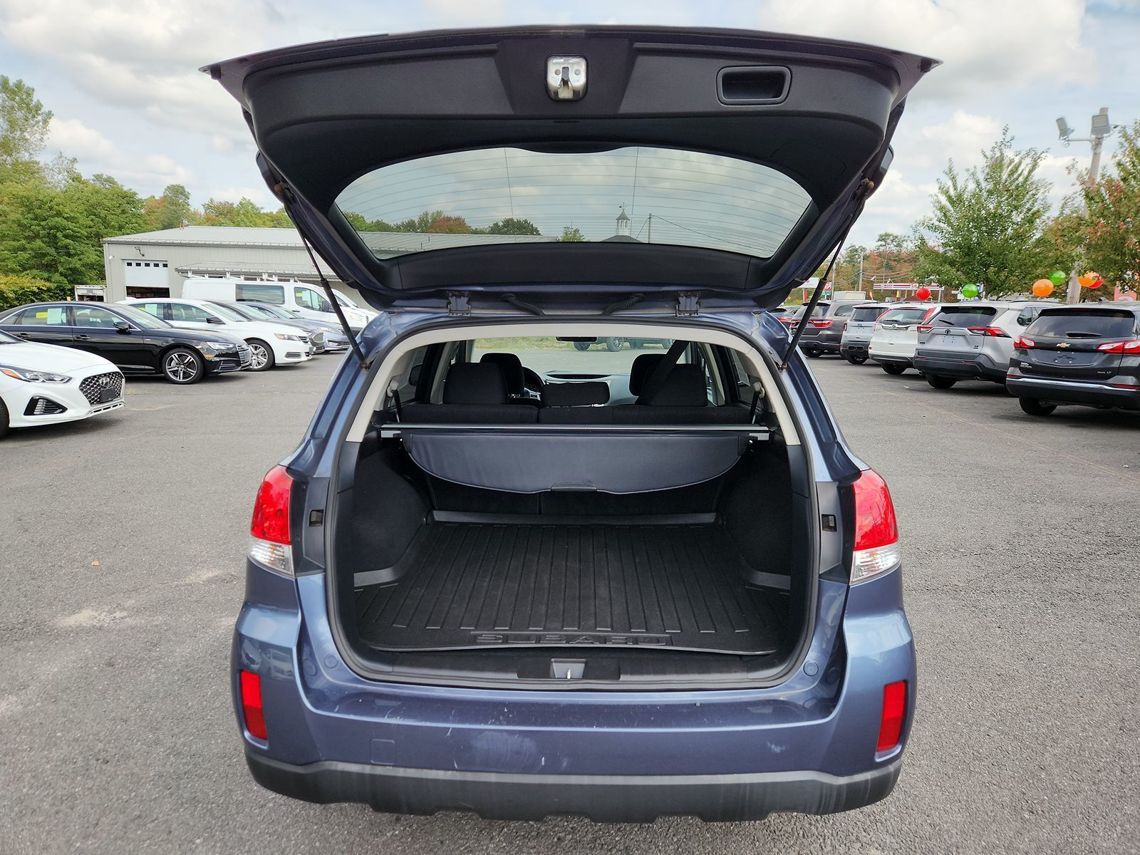 2014 Subaru Outback 2.5i Premium 12