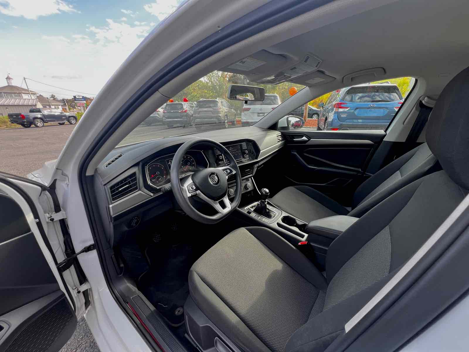 2019 Volkswagen Jetta S 17