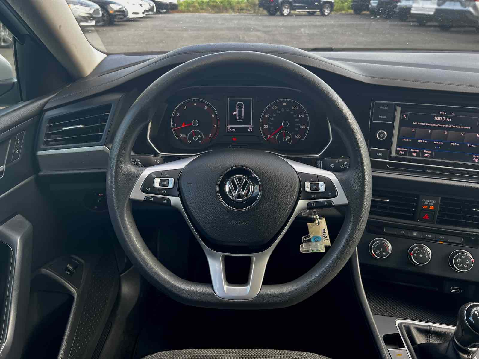 2019 Volkswagen Jetta S 29