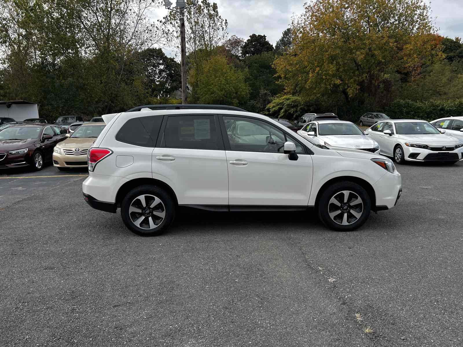 2017 Subaru Forester Premium 8