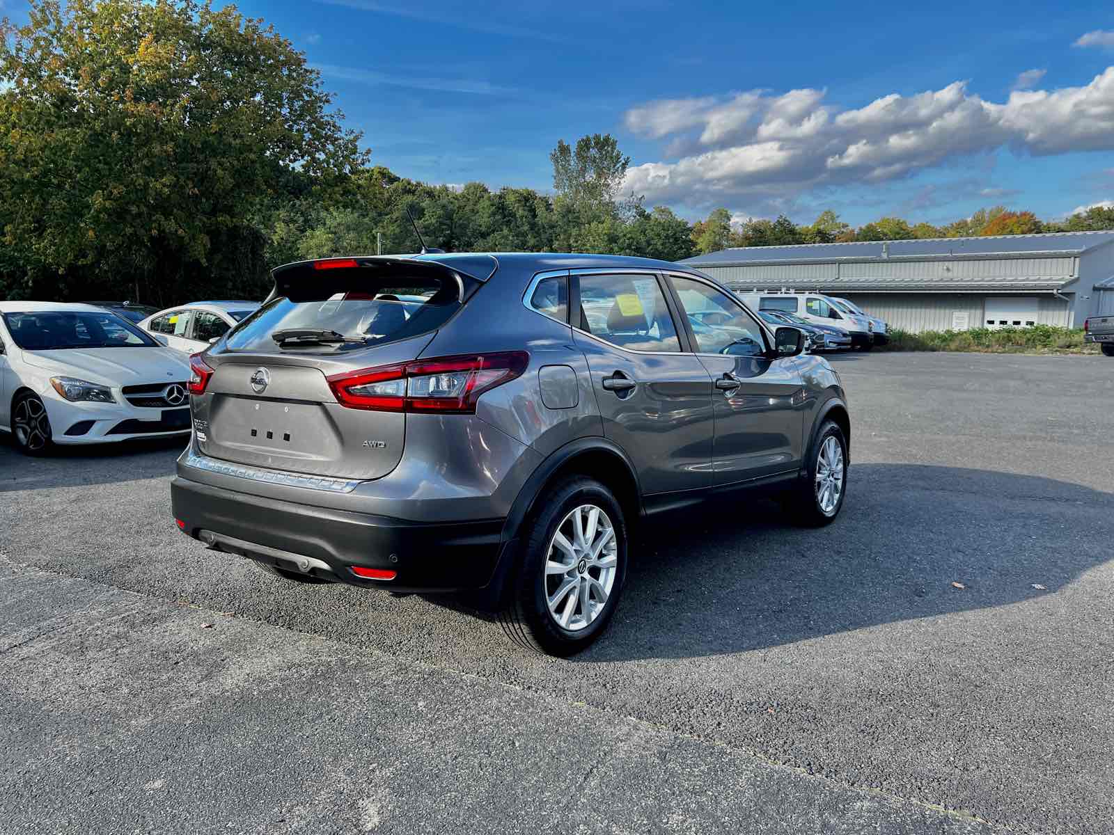 2020 Nissan Rogue Sport S 7