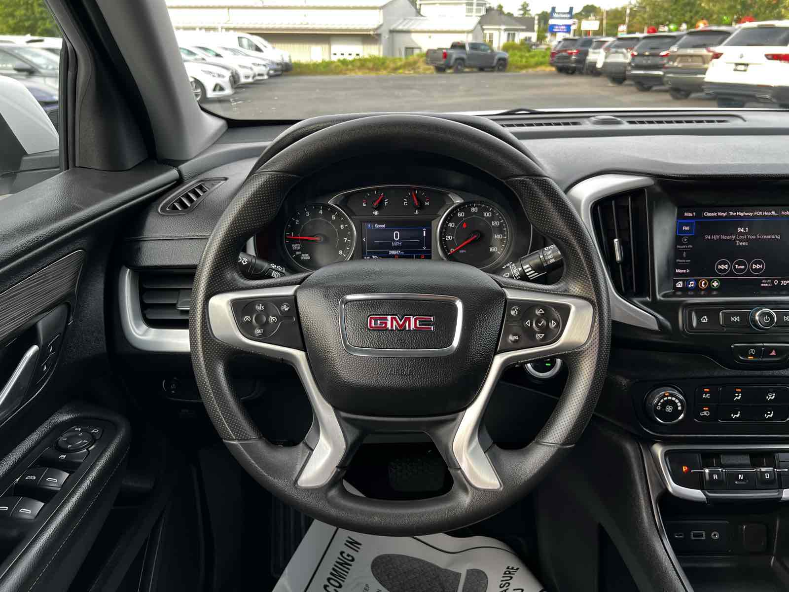 2023 GMC Terrain SLE 28