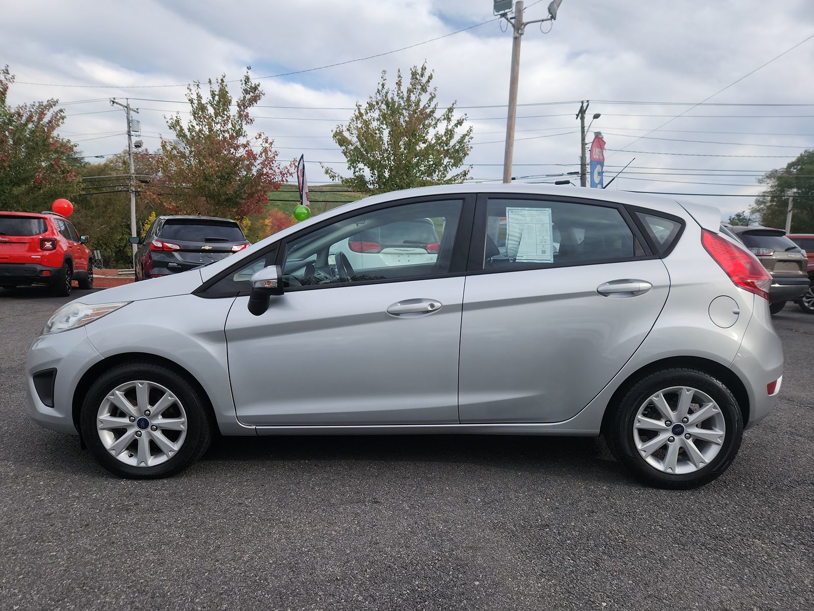 2013 Ford Fiesta SE 7