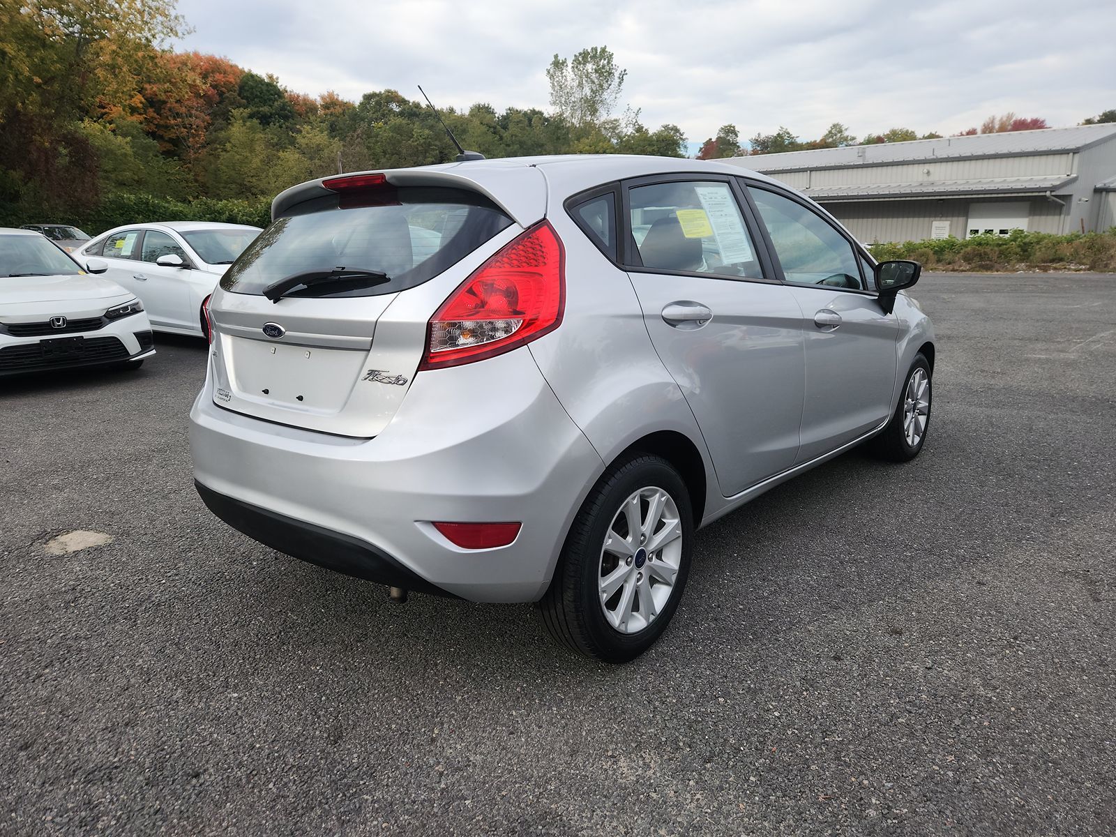 2013 Ford Fiesta SE 4