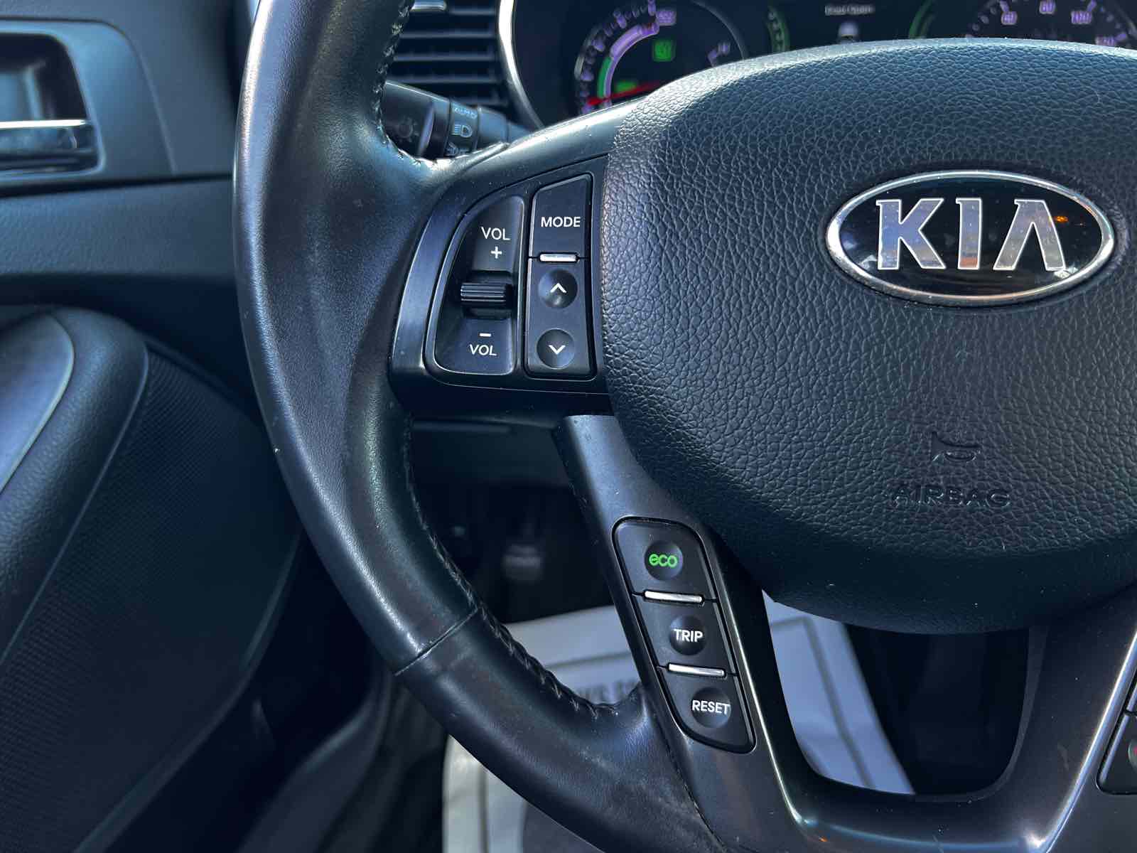 2012 Kia Optima Hybrid 30